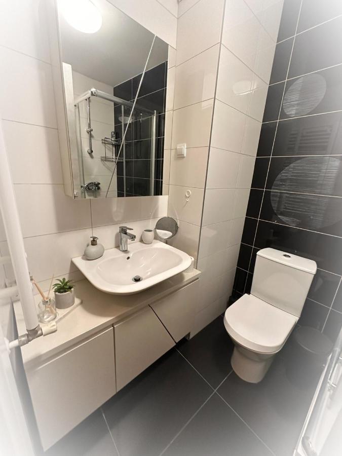 Dono Apartment Skopje Bagian luar foto