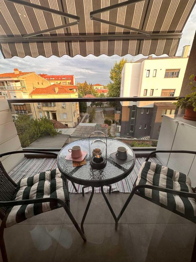 Dono Apartment Skopje Bagian luar foto
